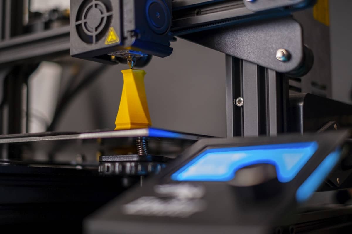 3D printer building a small part